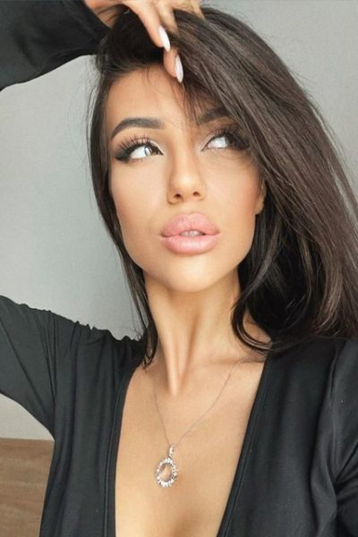 מיטל – נערת ליווי צברית ישראלית ממוצא מרוקאי – בת 24